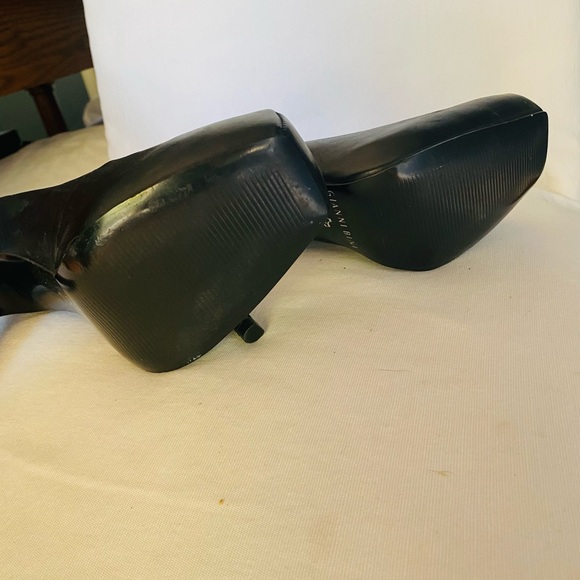 Gianni Bini heels - Picture 4 of 4